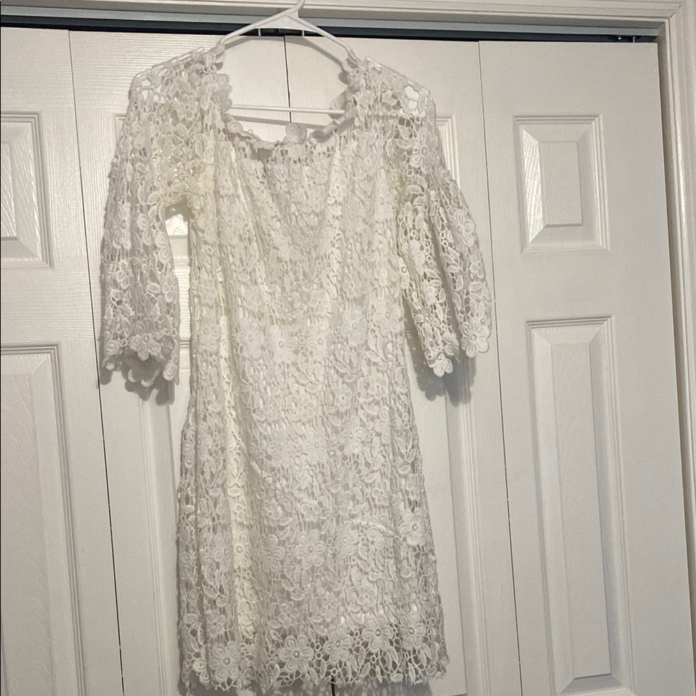Elegant White Lace Dress